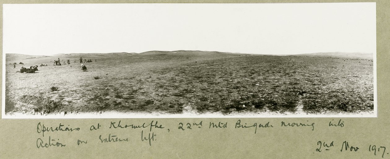 Műveletek Khuwelfehben, a 22. lovas dandár akcióba vonul, 1917. november 2. alkotó: Capt. Arthur Rhodes