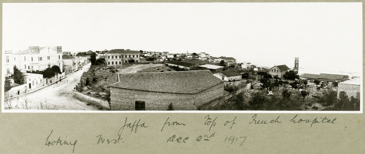 Jaffa a francia kórház tetejéről Nyugatra néz, 1917. december 2 alkotó: Capt. Arthur Rhodes