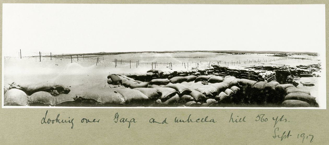 Gázára és az Esernyő-hegyre nézve, 1917. szeptember alkotó: Capt. Arthur Rhodes