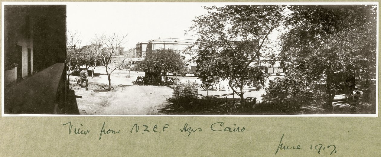 Kilátás az N.Z.M.F.A. főhadiszállásáról, Kairó, 1917 június alkotó: Capt. Arthur Rhodes