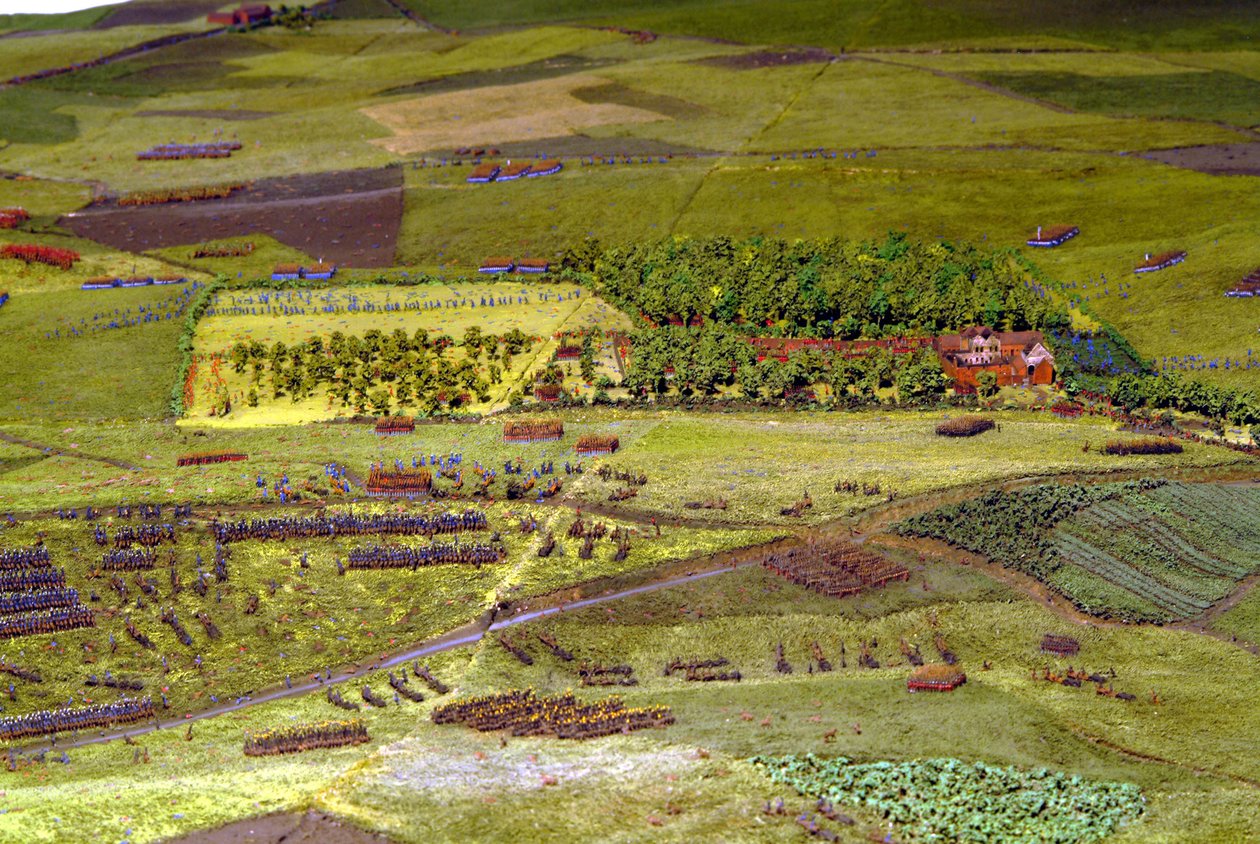 A Waterloo-i csata diorámája, amely az 1815. június 18-án 19.45-kor elhelyezett csapatokat mutatja (vegyes média) (részlet) alkotó: Capt. William Siborne