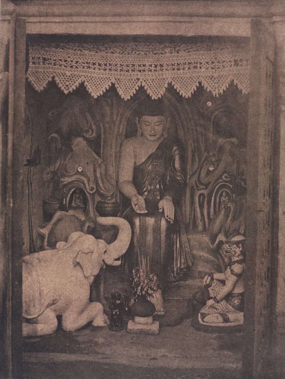 Amerapoora. Gautama szentélye alkotó: Captain Linnaeus Tripe