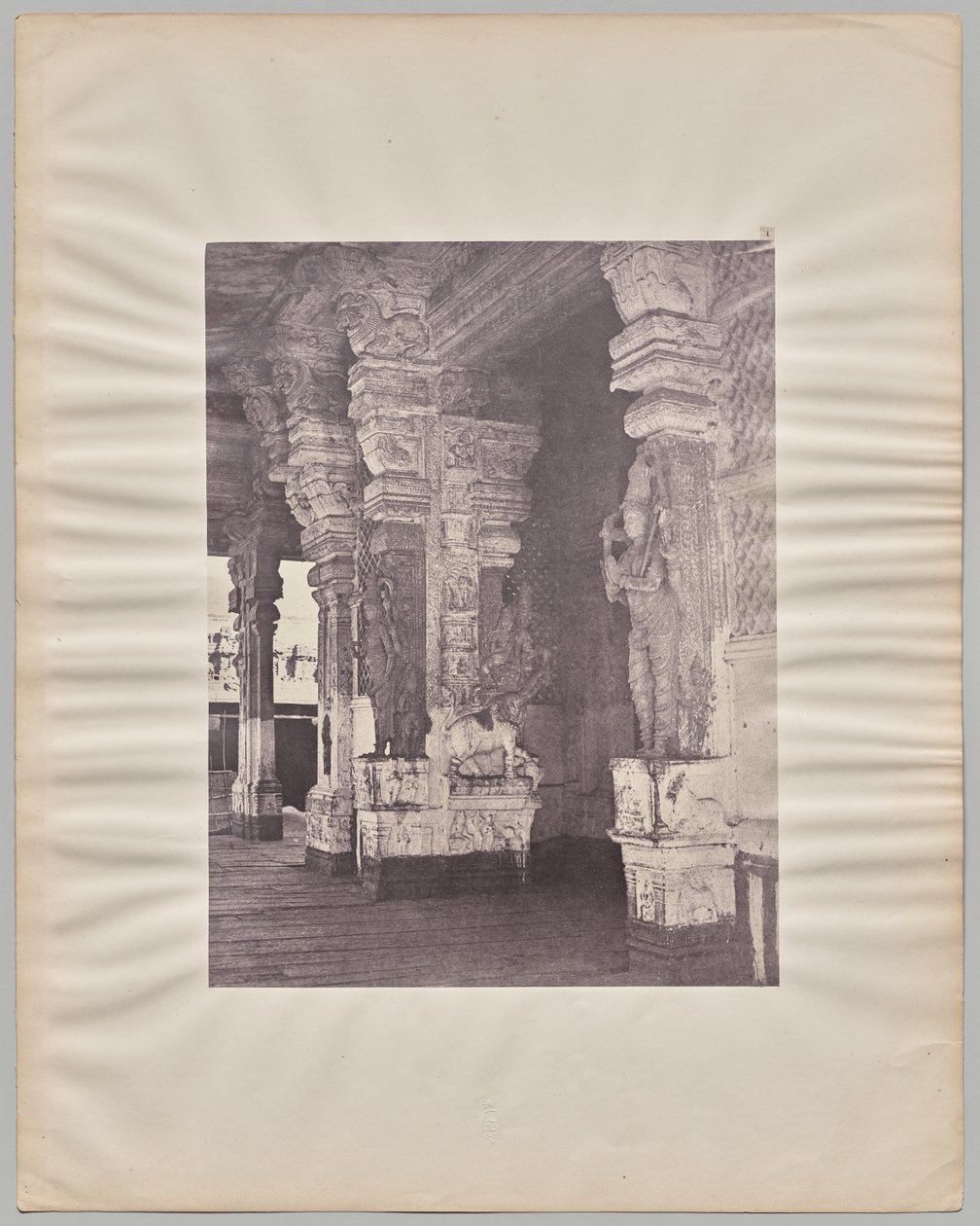 Pudhu Mandapa a Tirumala Nayak (ur. 1623-59), Meenakshi Sundareshwar templom, Madurai alkotó: Captain Linnaeus Tripe