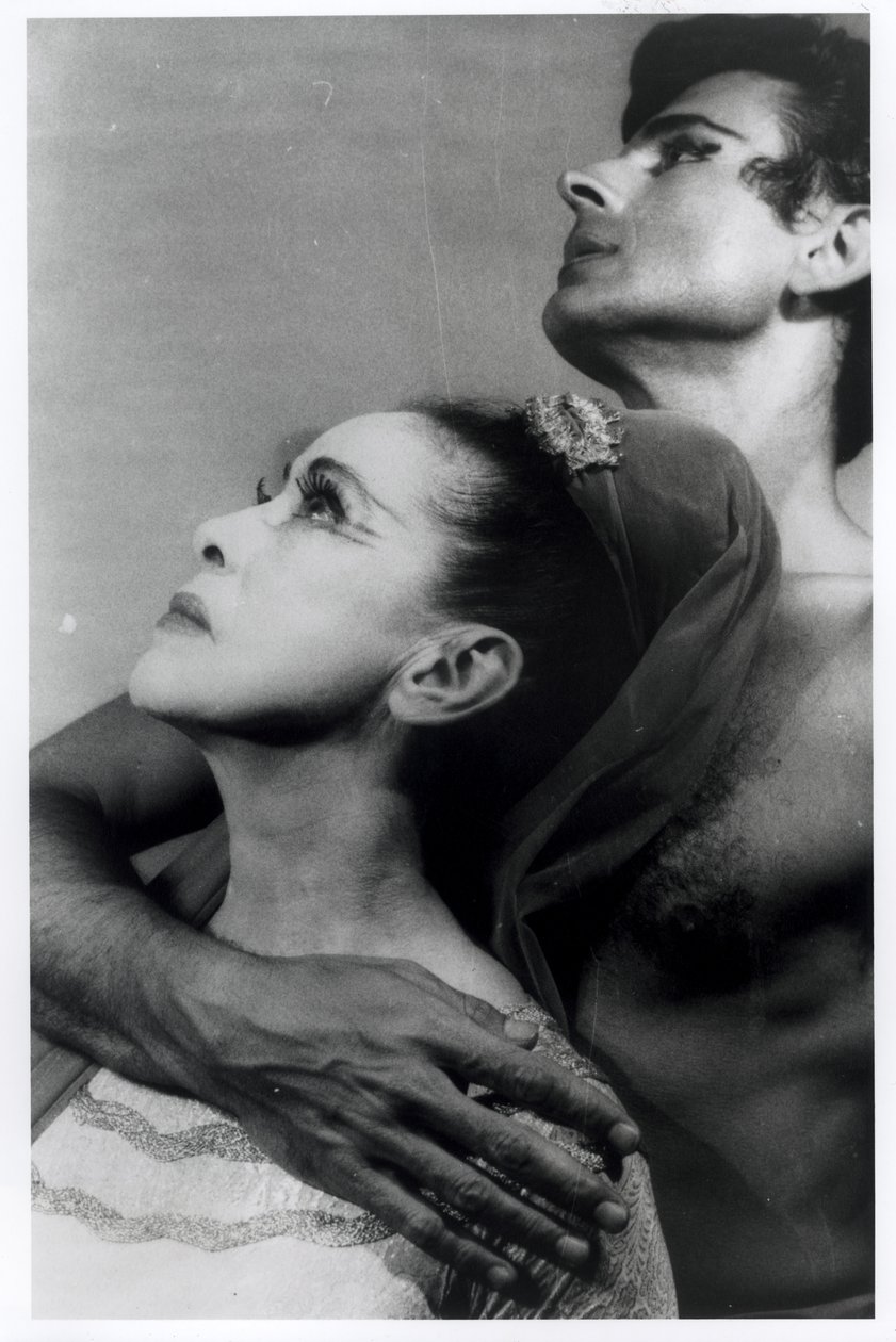 Martha Graham (1894-1991) és Bertram Ross (1920-2003) a "Visionary Recital" című előadásban, 1961. június 27. (zselatinos ezüstnyomat) alkotó: Carl Van Vechten