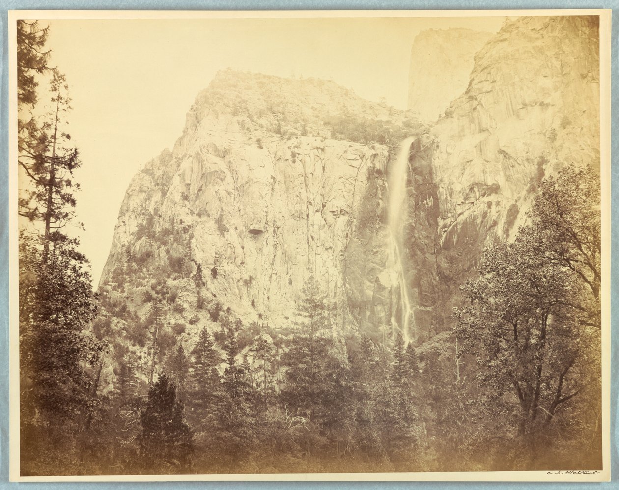 Drive, Menyasszonyi fátyol, Yosemite alkotó: Carleton E. Watkins