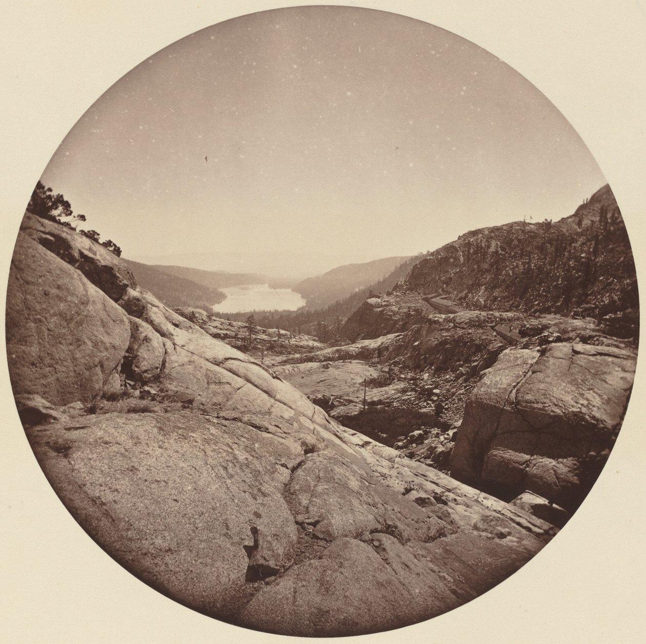 Donner Lake, Kalifornia, kb. 1860-as évek. alkotó: Carleton Emmons Watkins