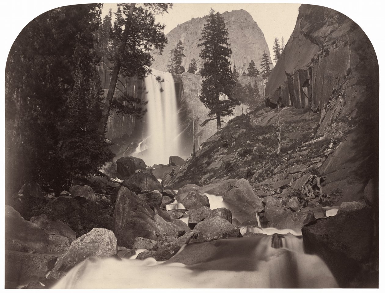 Piwyac, Vernal Fall, 300 láb, Yosemite, 1861. alkotó: Carleton Emmons Watkins