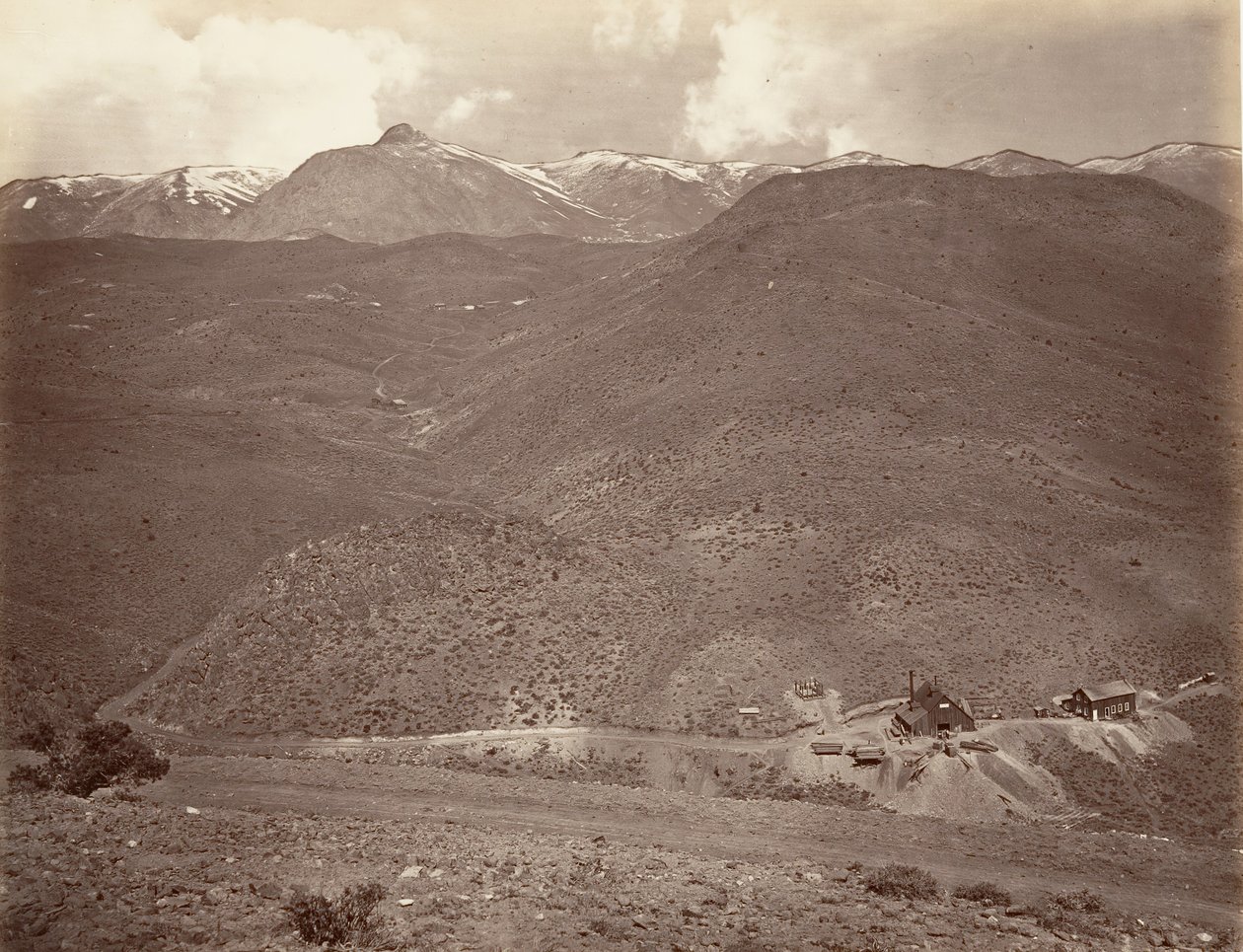 Sutro Tunnel Shaft No. 2, 1875, nyomtatott kb. 1876. alkotó: Carleton Emmons Watkins