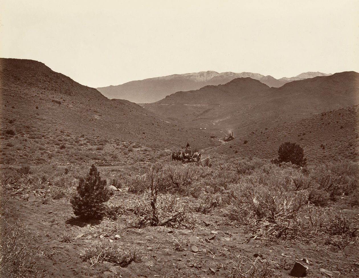 Sutro Tunnel Road to Virginia City, 1875, nyomtatott kb. 1876. alkotó: Carleton Emmons Watkins