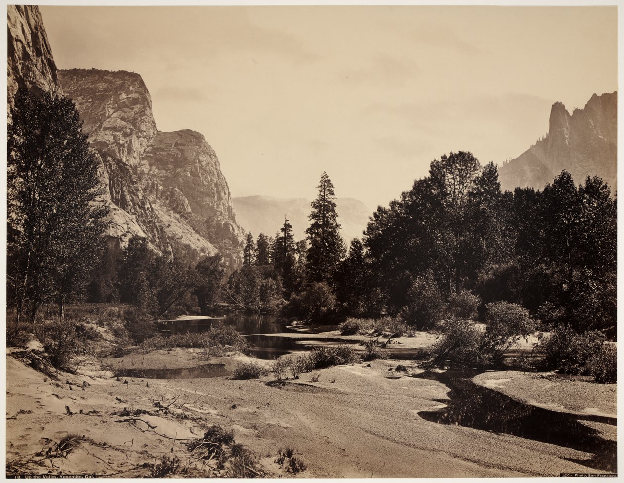 Fent a Yosemite-völgyben az El Capitan lábától alkotó: Carleton Emmons Watkins