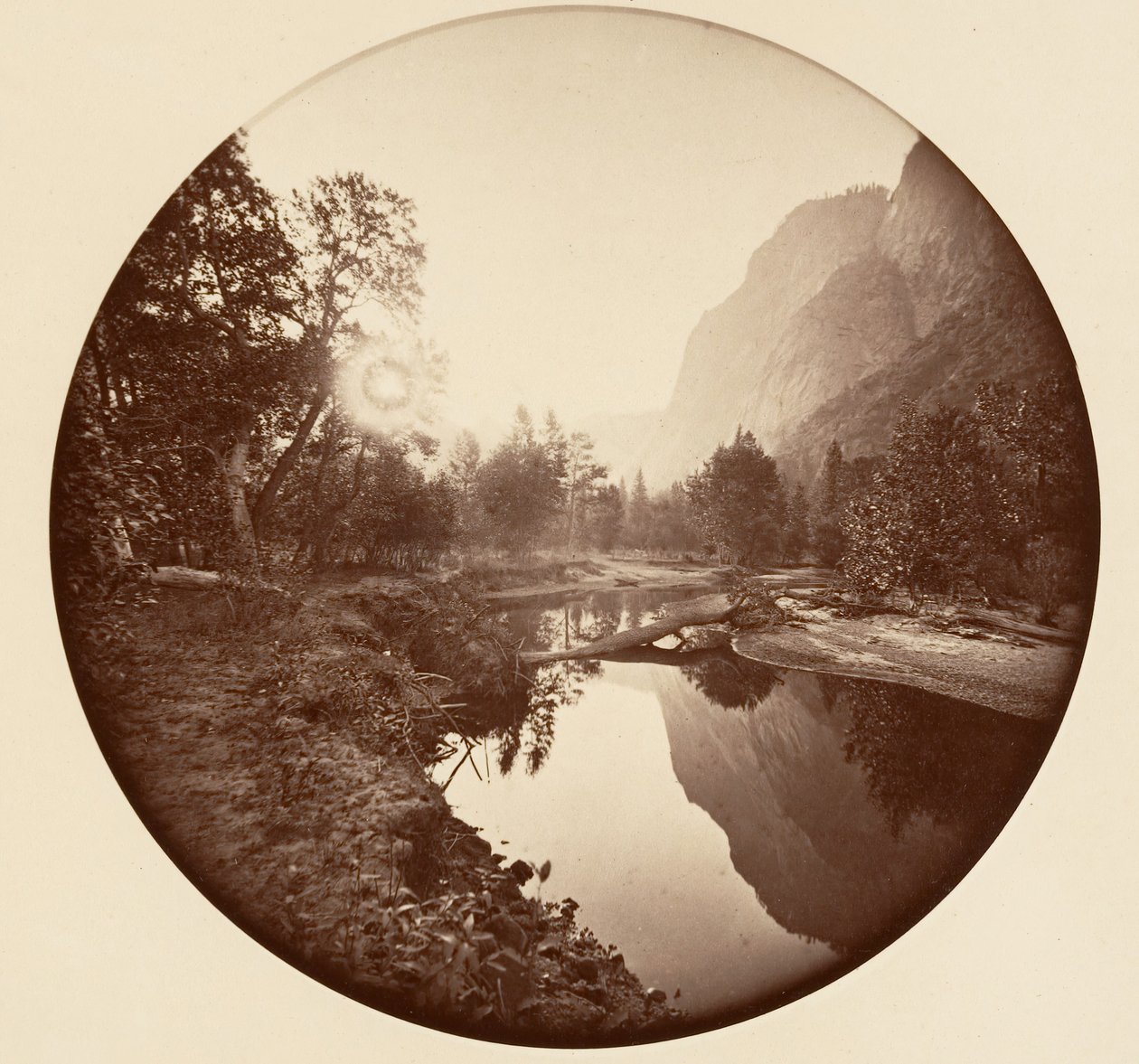 [Yosemite Nemzeti Park, Kalifornia], kb. 1878. alkotó: Carleton Emmons Watkins