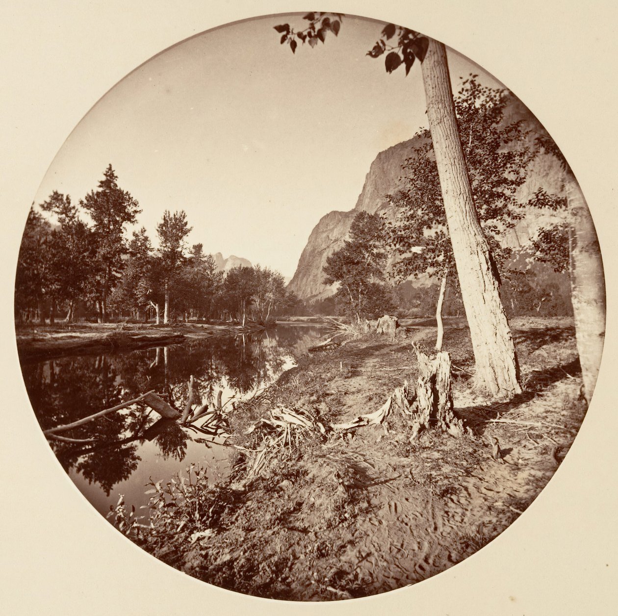[Yosemite Nemzeti Park, Kalifornia], kb. 1878. alkotó: Carleton Emmons Watkins