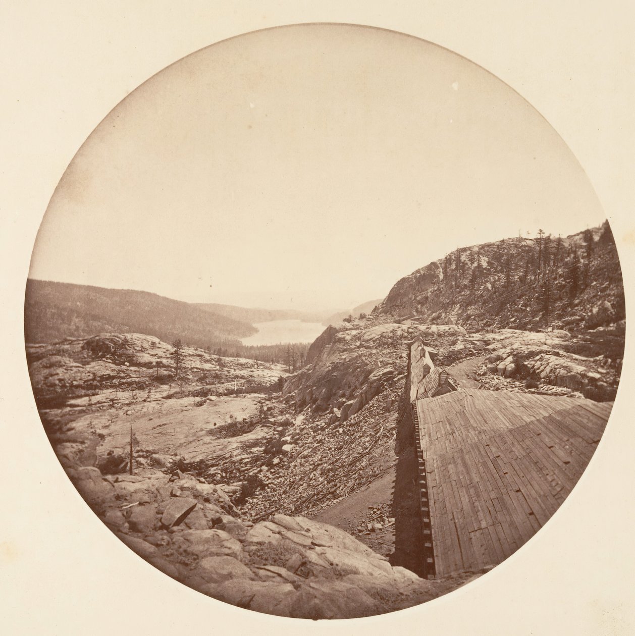 [Yosemite Nemzeti Park, Kalifornia], kb. 1878. alkotó: Carleton Emmons Watkins