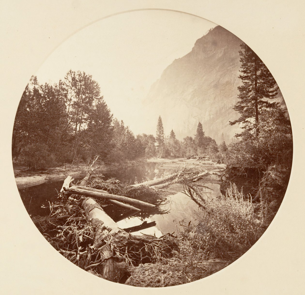 [Yosemite Nemzeti Park, Kalifornia], kb. 1878. alkotó: Carleton Emmons Watkins