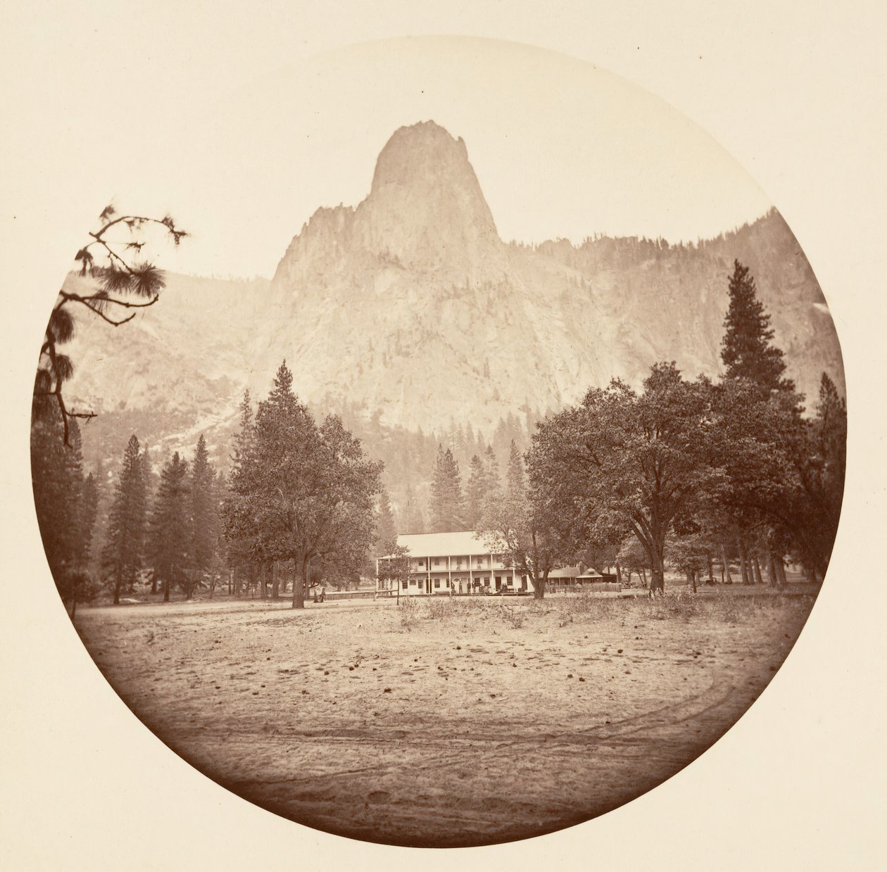 [Yosemite Nemzeti Park, Kalifornia], kb. 1878. alkotó: Carleton Emmons Watkins