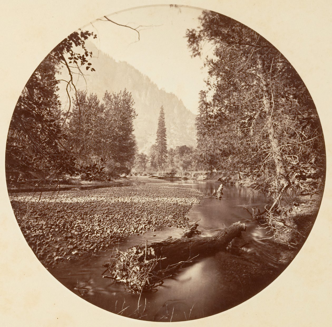 [Yosemite Nemzeti Park, Kalifornia], kb. 1878. alkotó: Carleton Emmons Watkins