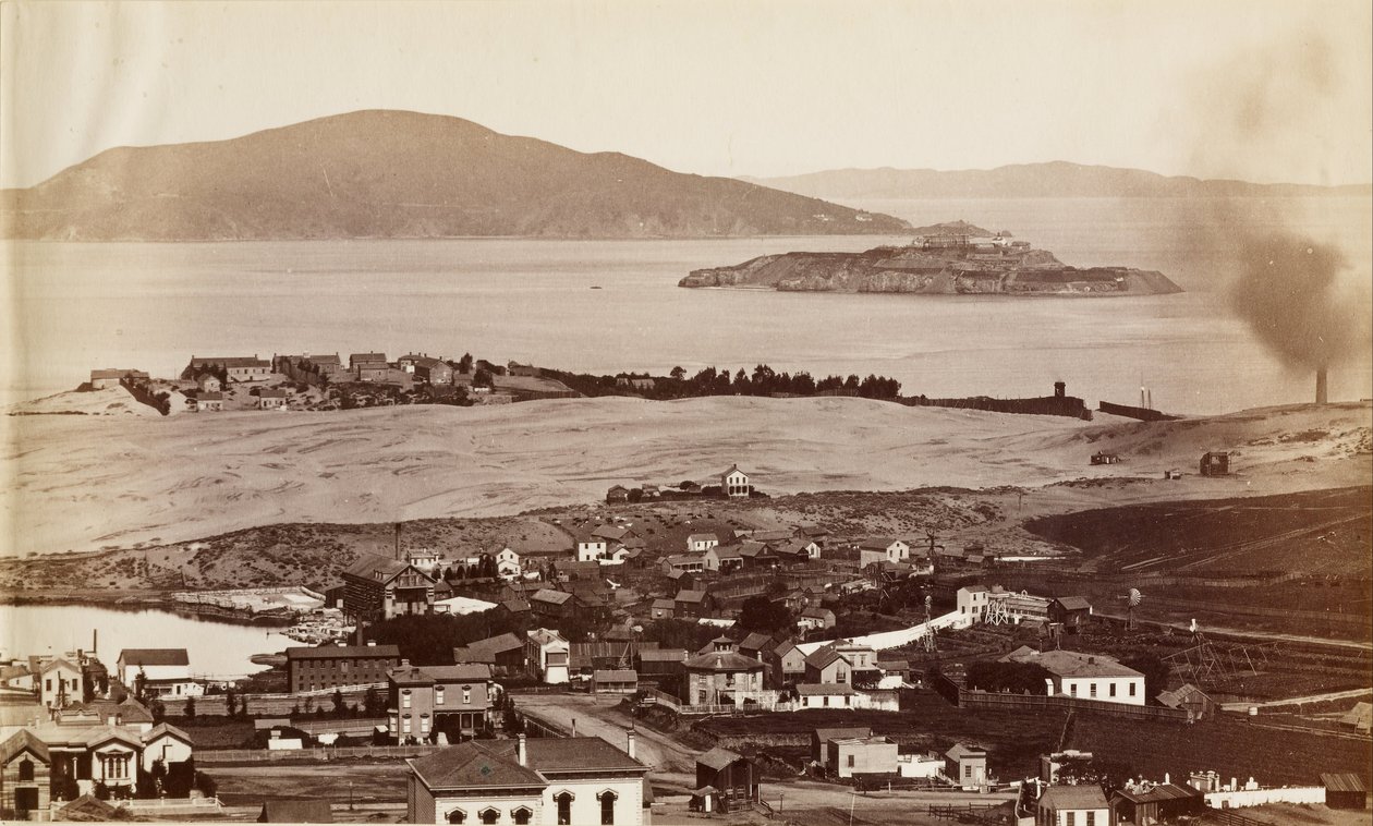 Alcatraz & Black Pt. az orosz hegyről, S.F. alkotó: Carleton Watkins