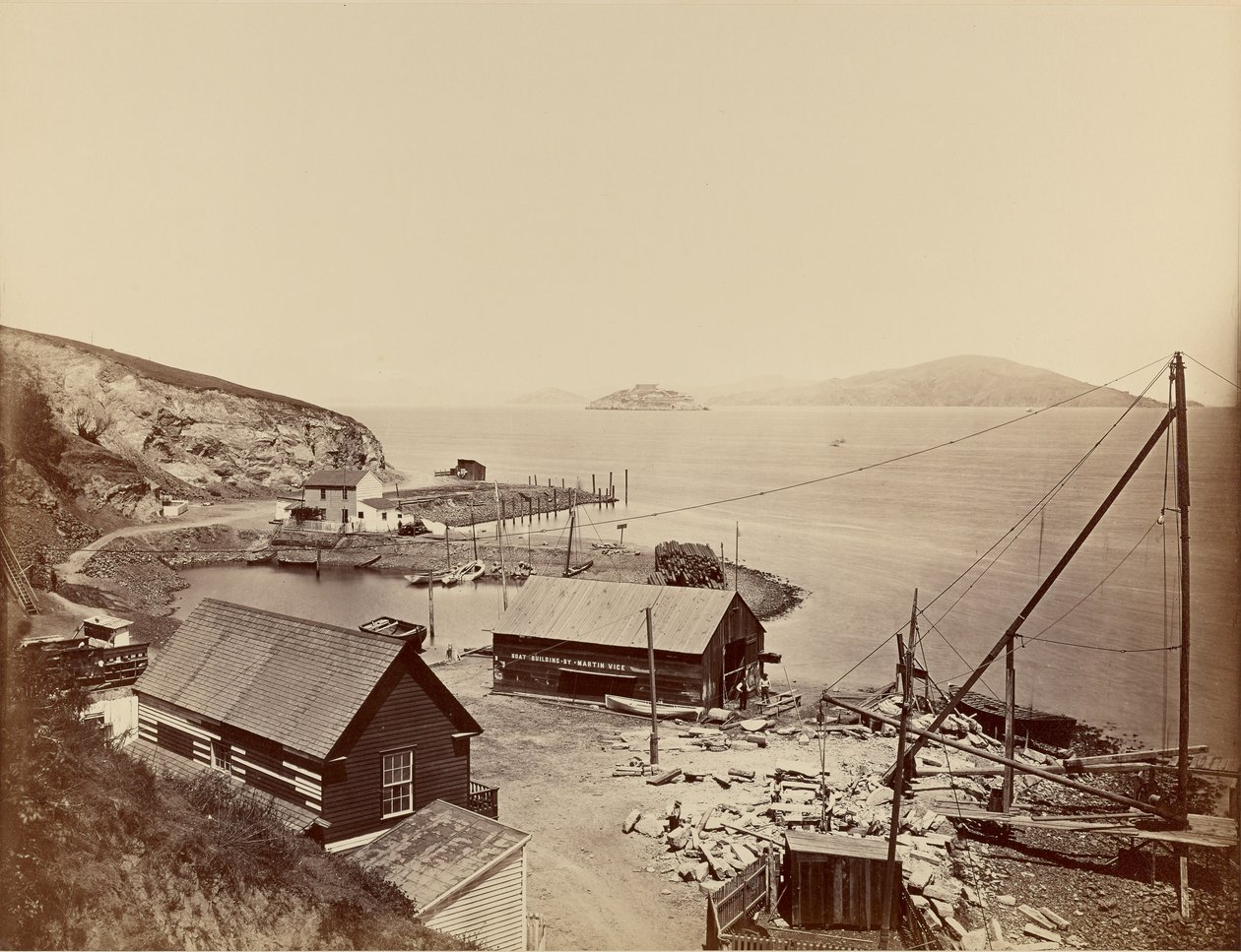 Alcatraz, North Point felől alkotó: Carleton Watkins