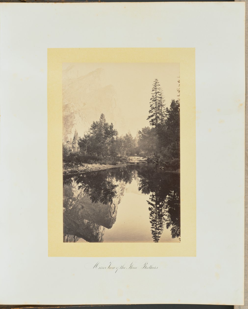 A három testvér tükörképe alkotó: Carleton Watkins