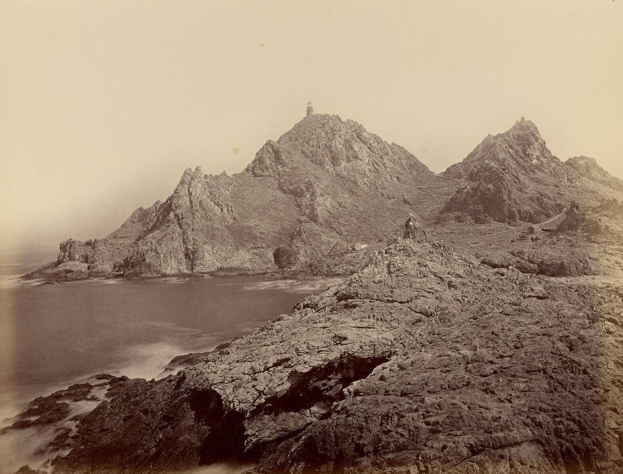 [Kilátás a Sugar Loaf-szigetekről, Farallons] alkotó: Carleton Watkins