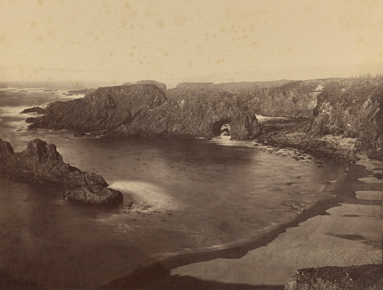 [Kilátás a Csendes-óceán partjára] / [Mendocino partja] alkotó: Carleton Watkins