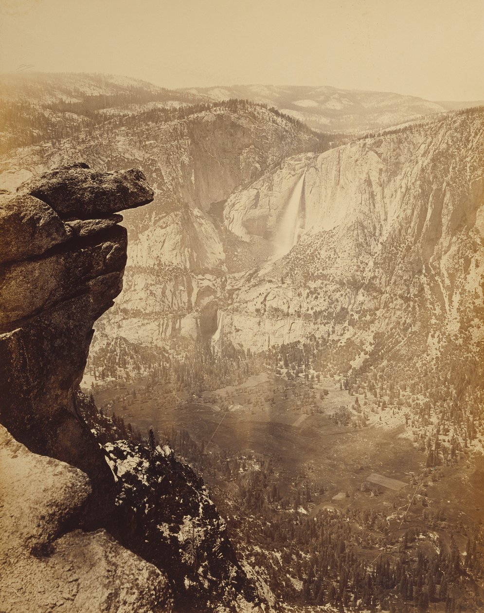 A Yosemite-vízesés a Glacier Pointról alkotó: Carleton Watkins
