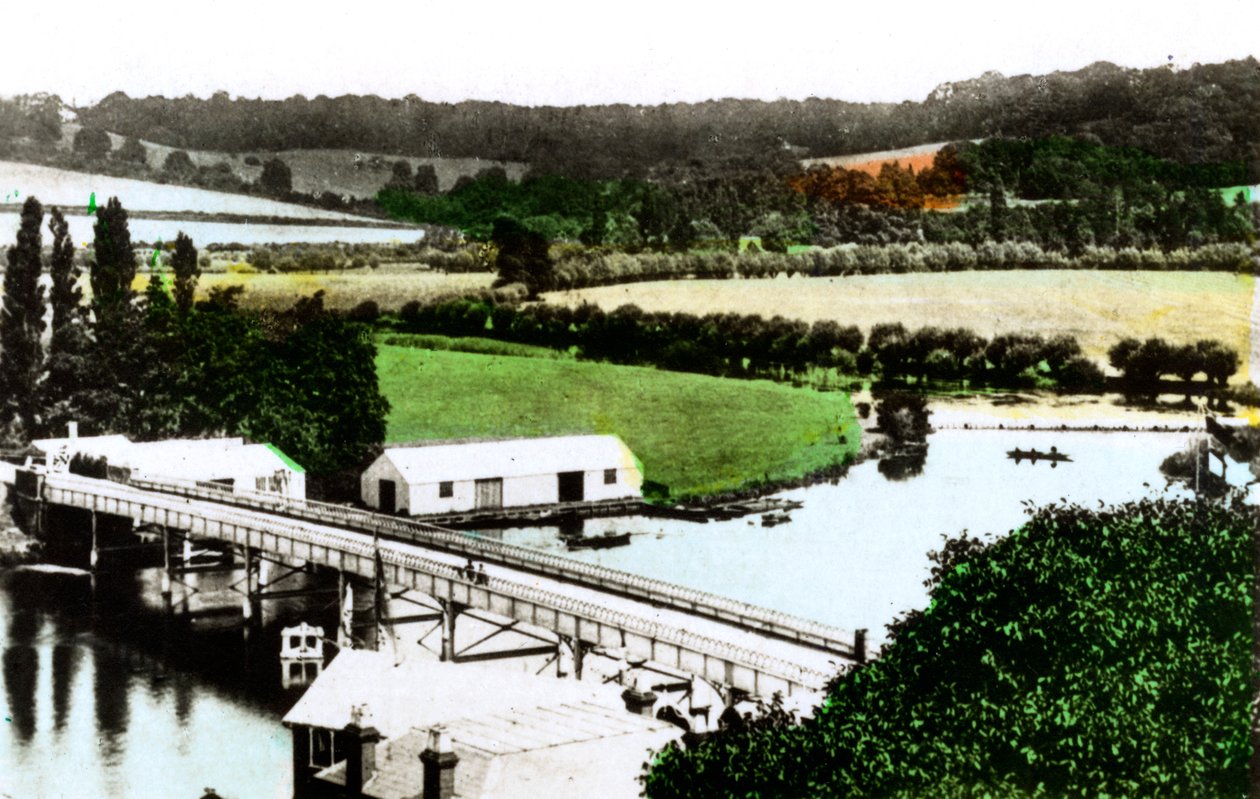 Cookham, Berkshire, 1926. alkotó: Cavenders Ltd