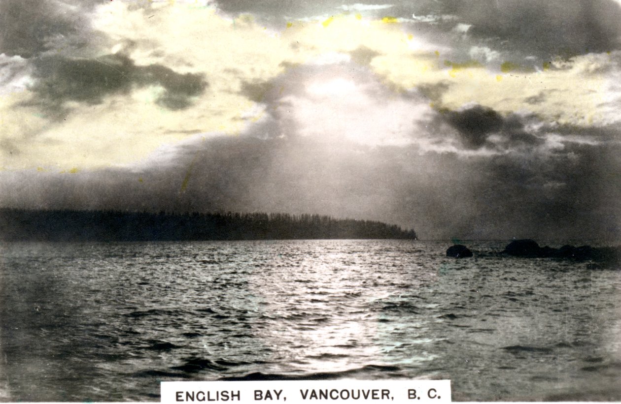 Naplemente az English Bay felett, Vancouver, British Columbia, Kanada, 1920-as évek. alkotó: Cavenders Ltd
