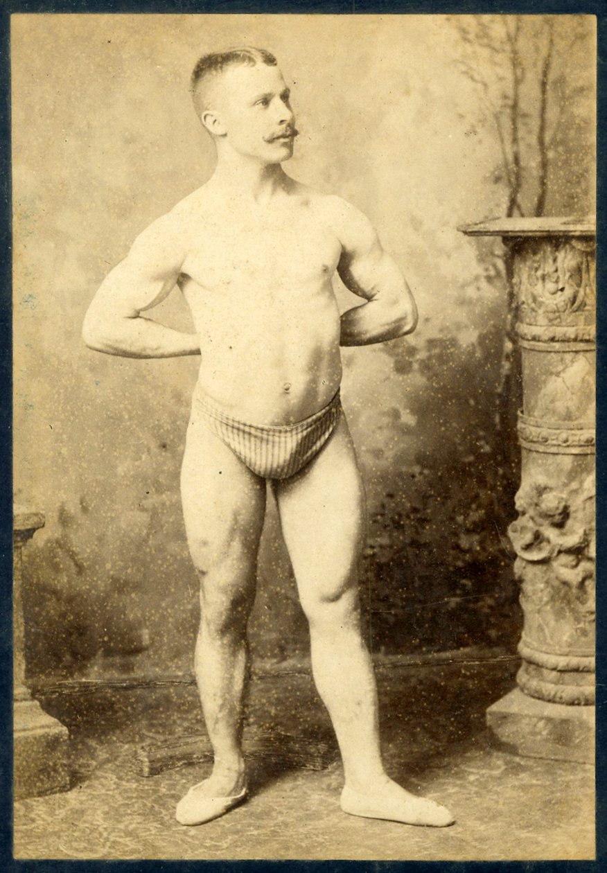 Erősember portréja, 1890 körül alkotó: Charles Eisenmann