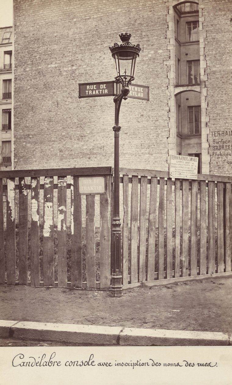 (Konzol oszlop utcanév felirattal) alkotó: Charles Marville