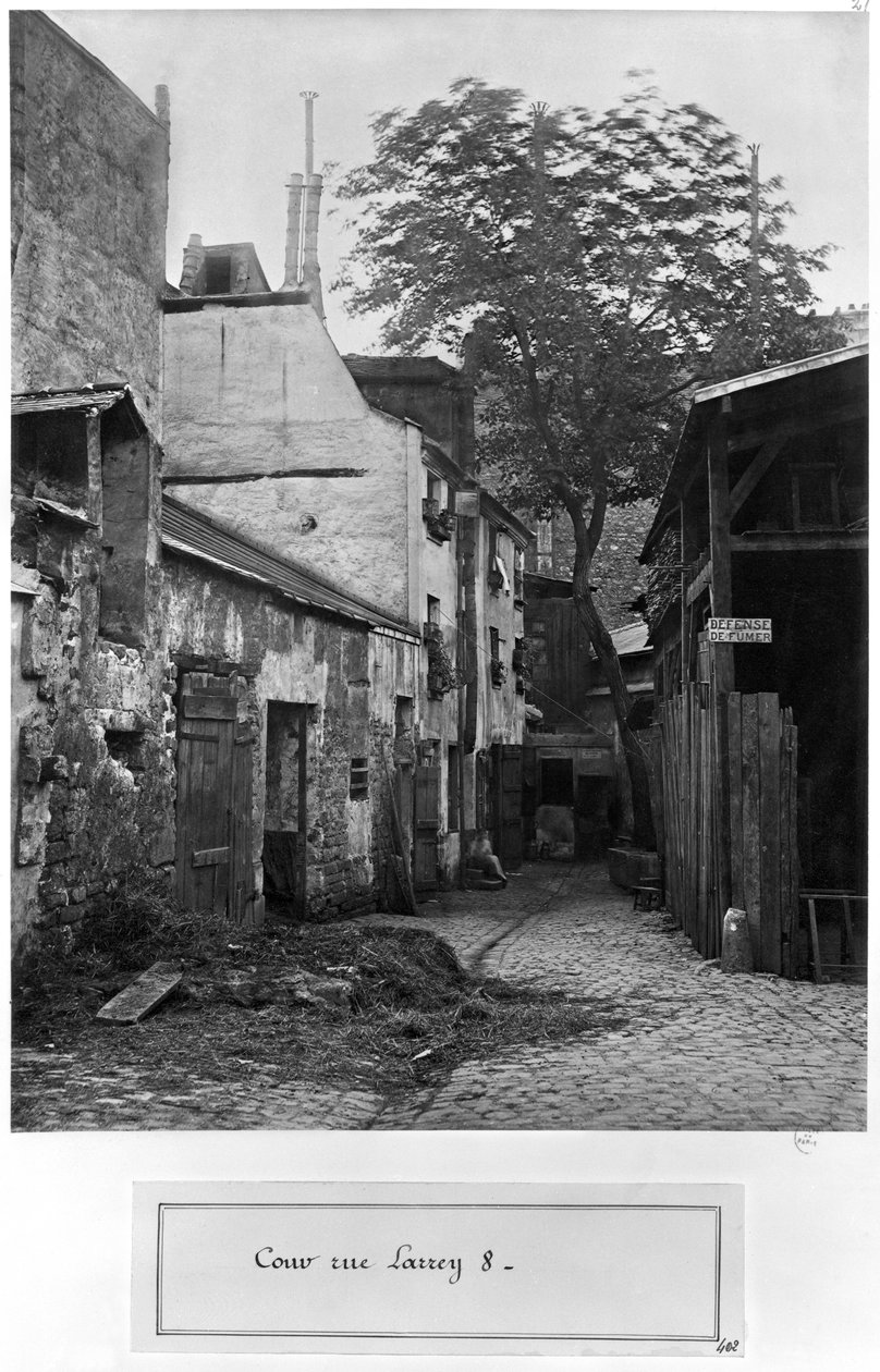 Udvar a rue Larrey 8. szám alatt, Párizs, 1858-78 alkotó: Charles Marville