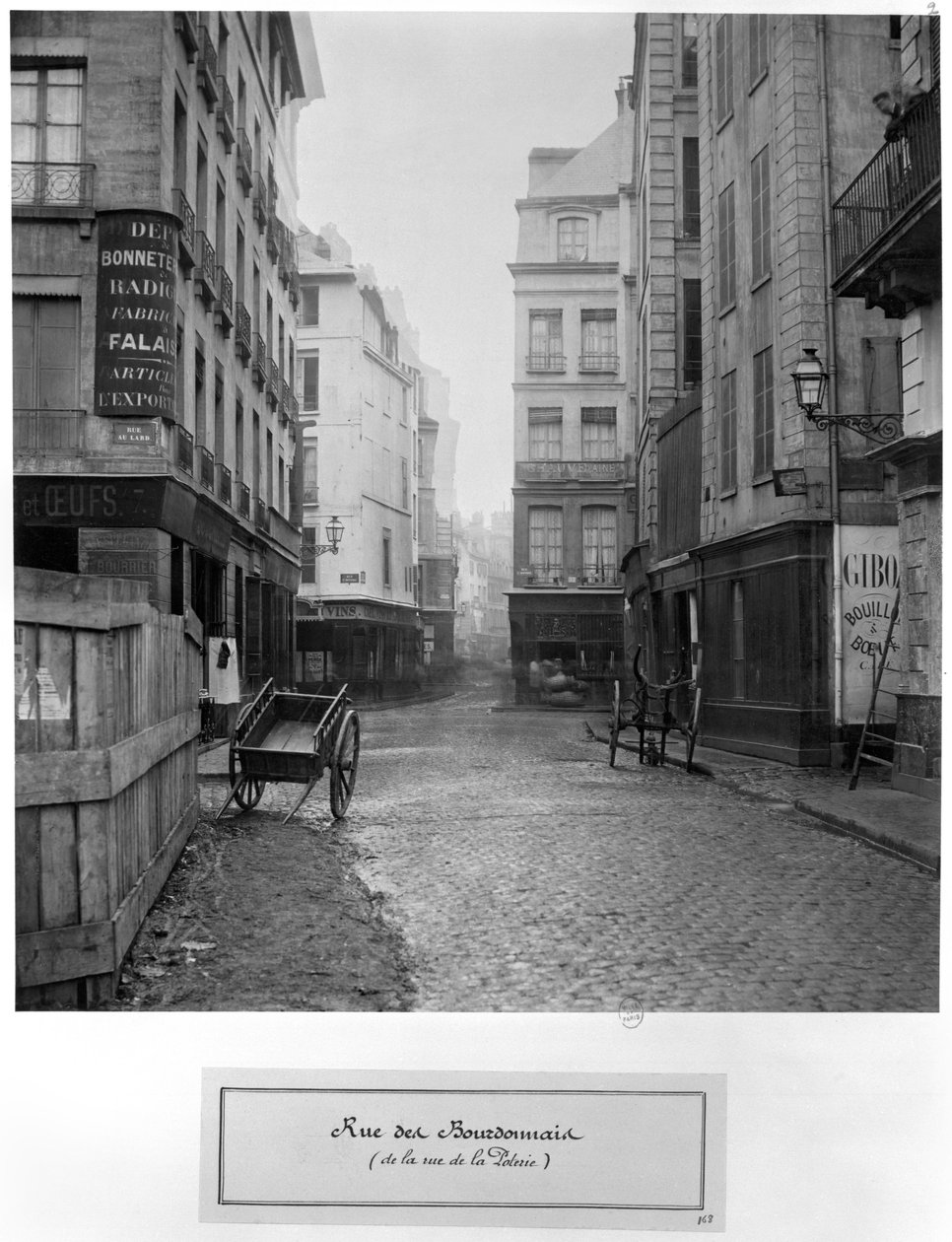 Rue des Bourdonnais (a rue de la Poterie-ból) Párizs 1858-78 alkotó: Charles Marville