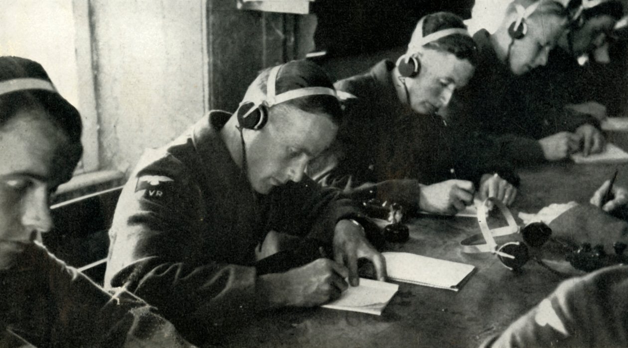 Távközlési képzés, 1941. alkotó: Charles Brown