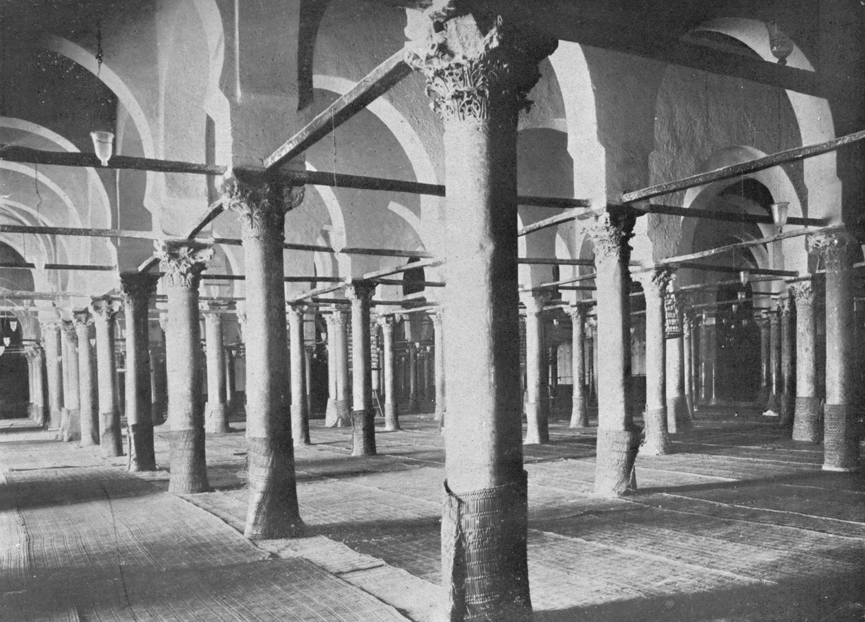 Kairouan. A Grande Mecset belseje, 1913 alkotó: Charles J. S. Makin