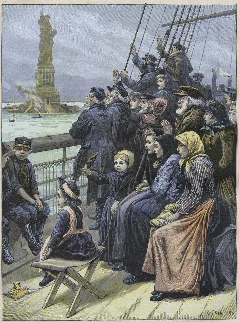 Zsidó bevándorlók érkeznek New Yorkba, Amerikai Egyesült Államok 1892-ben - Oroszországból származó zsidó menekültek elhaladnak a New York-i kikötő kolosszális szobra mellett - Charles Joseph STANILAND metszete - "" Zsidó emigránsok érkezése New Yorkba 189 alkotó: Charles J. Staniland