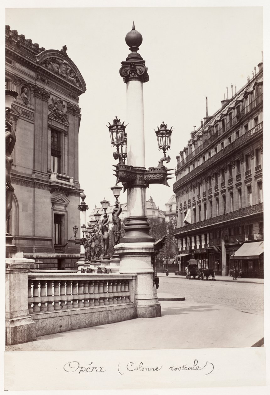 Opéra (Rostrális oszlop) alkotó: Charles Marville