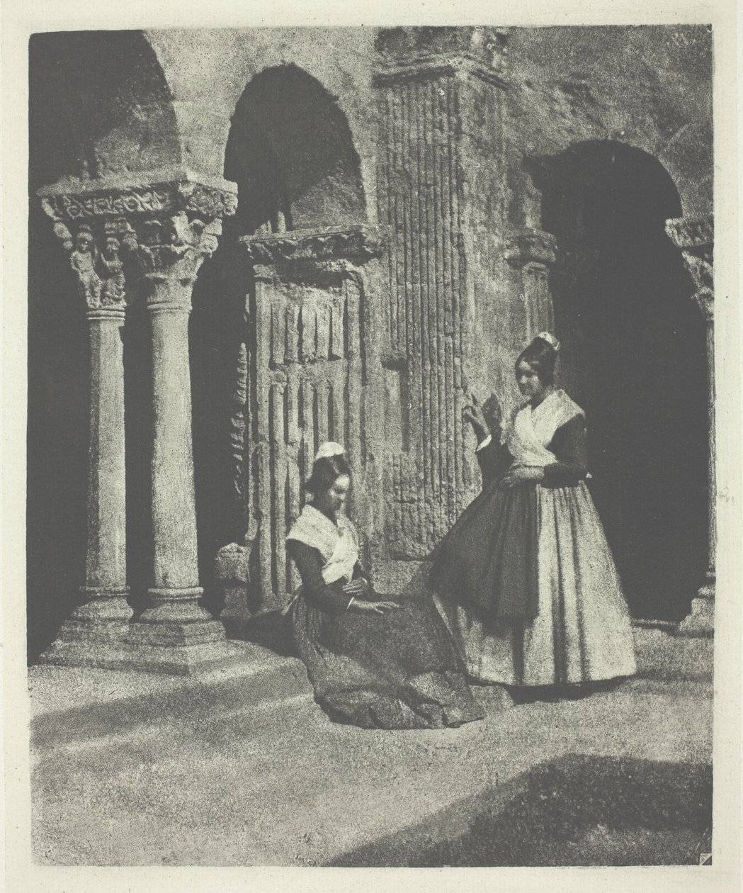 Két arles-i nő az arles-i Saint-Trophime klastromban alkotó: Charles Nègre