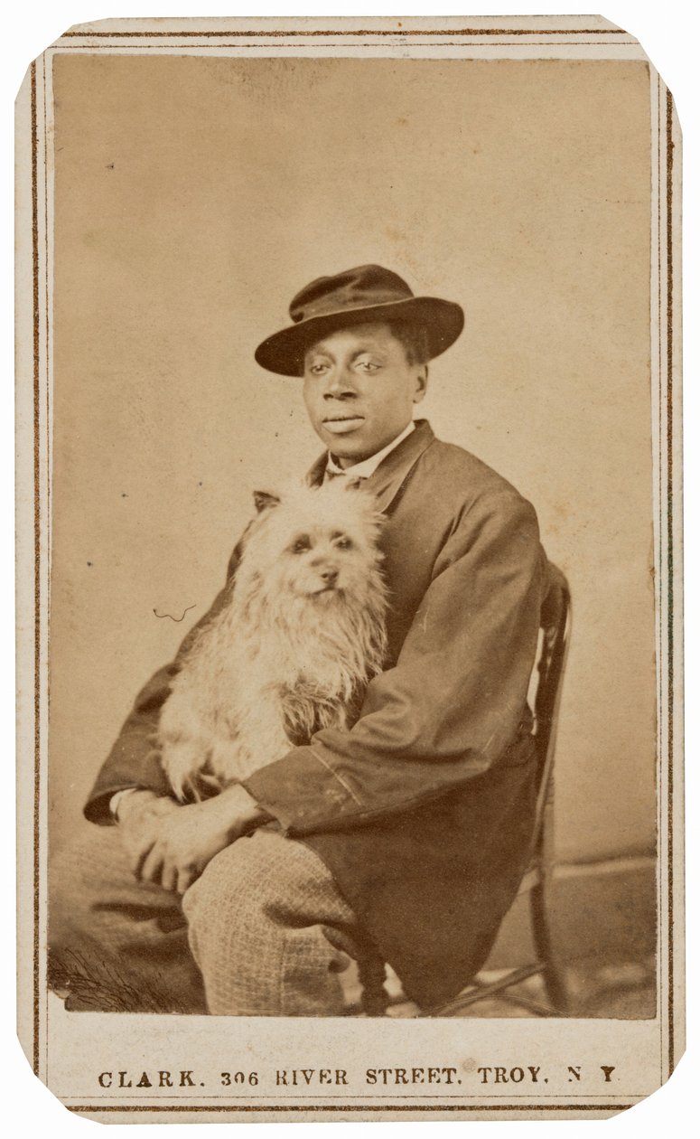 Ember és kutya portréja,c. 1860 (fotó) alkotó: Charles R. Clark