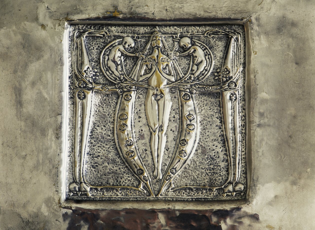 Dombormű, kandallódísz részlet, hálószoba, Charles Rennie Mackintosh, Egyesült Királyság, 20. század alkotó: Charles Rennie Mackintosh