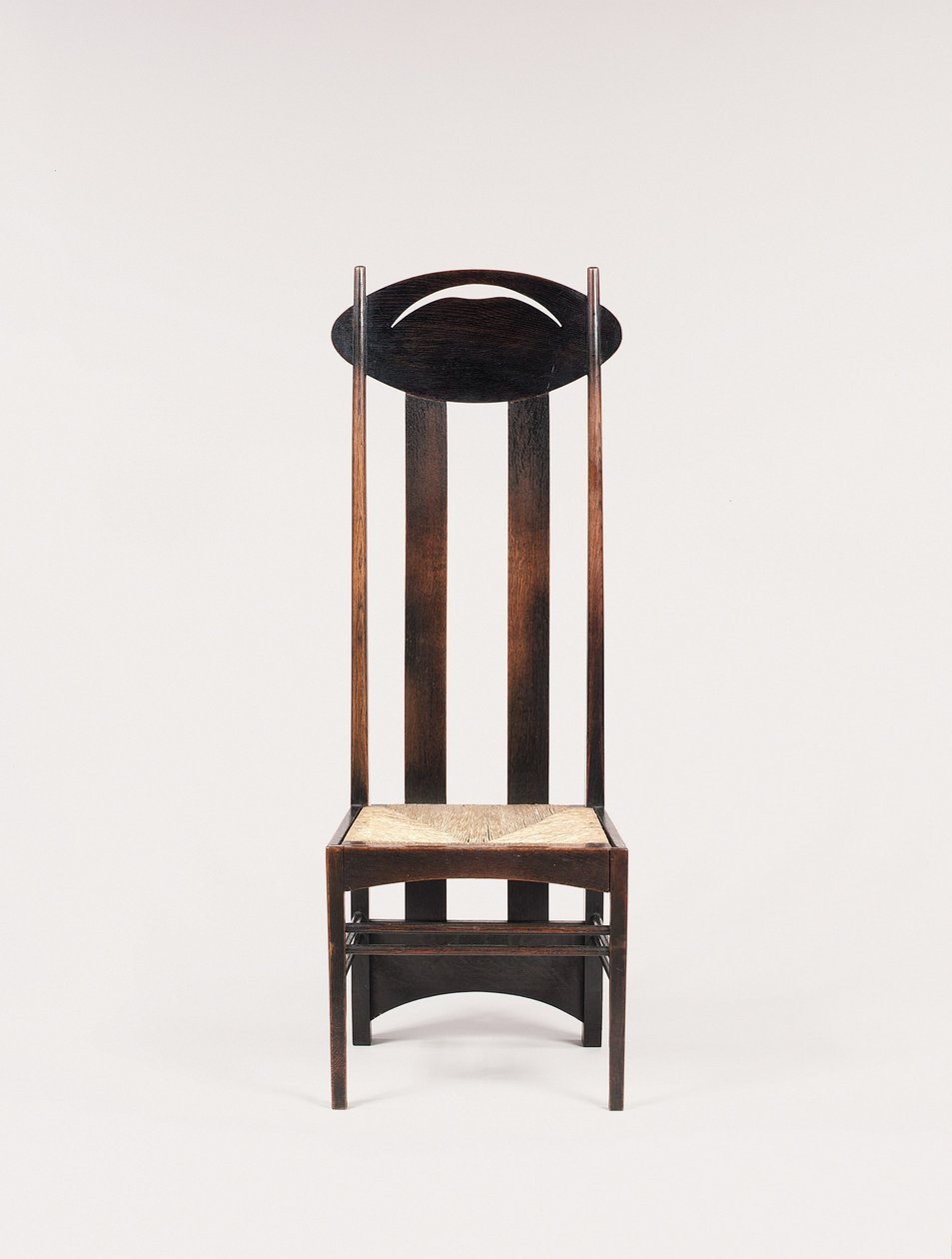Magas háttámlájú oldalszék a glasgow-i Argyle Street Tea Rooms számára alkotó: Charles Rennie Mackintosh