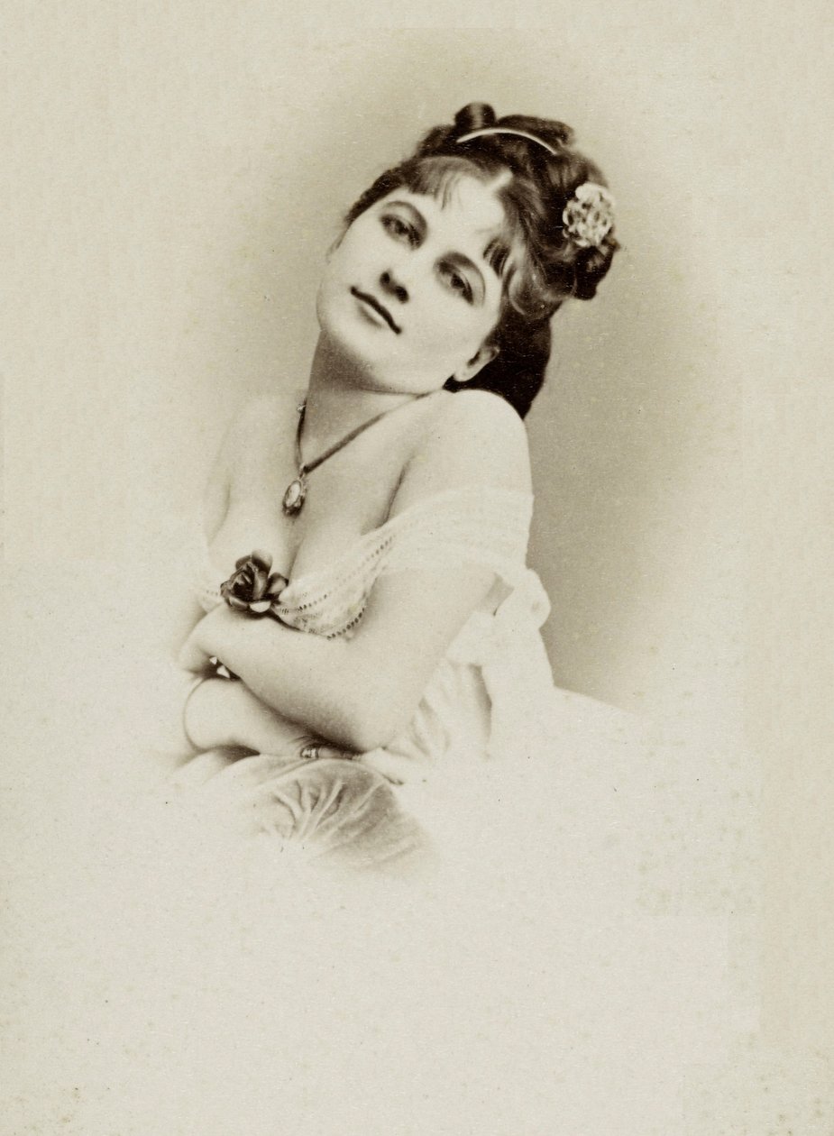 Henriette Victoire Drouard (1851-1923) színésznő portréja. alkotó: Charles Reutlinger