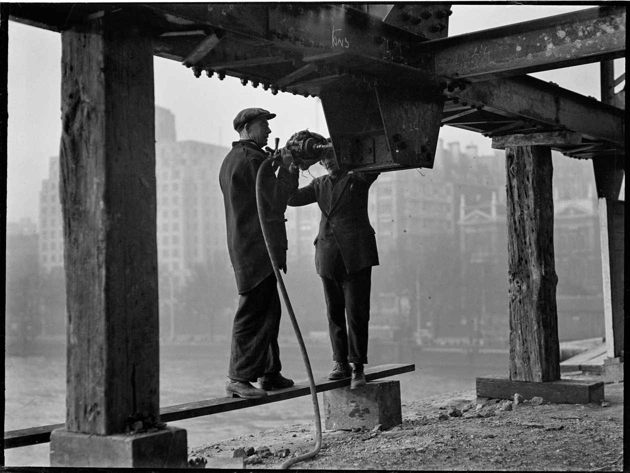 A Waterloo híd lebontása, Lambeth, Greater London Authority, 1936. alkotó: Charles William Prickett