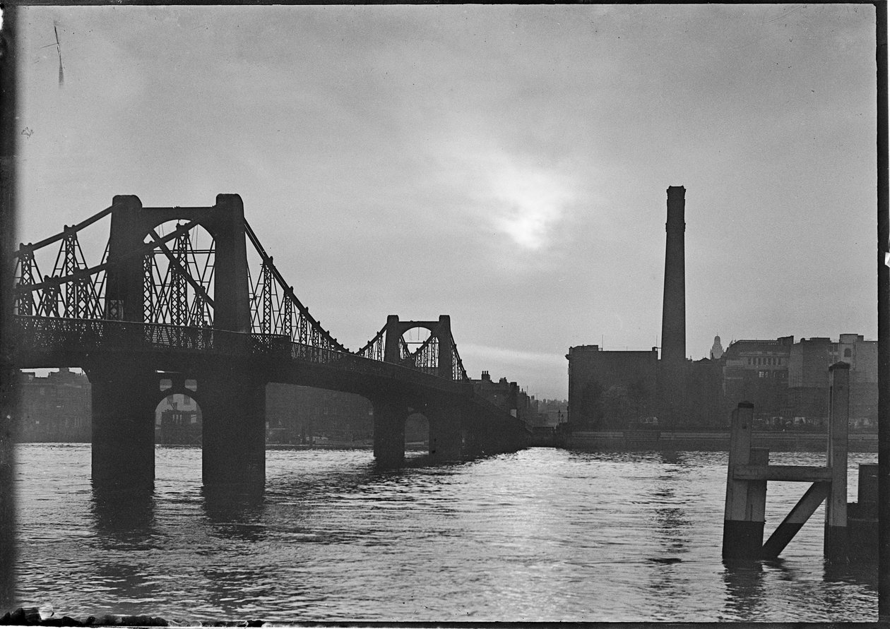Lambeth Bridge, Westminster, Greater London Authority, 1920-1927. alkotó: Charles William Prickett