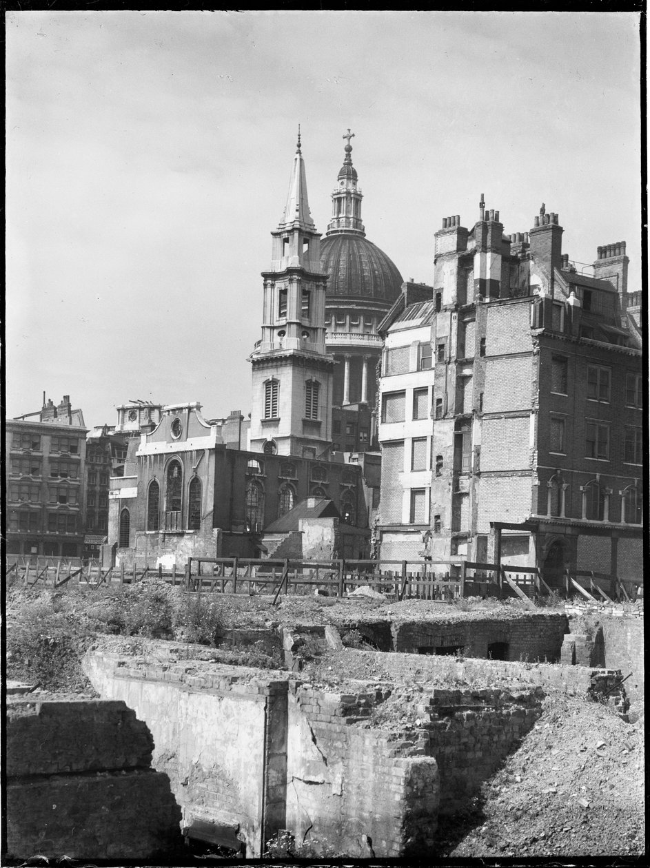 Szent Pál katedrális, Szent Pál templomkert, London City, London City, GLA, 1941-1945. alkotó: Charles William Prickett