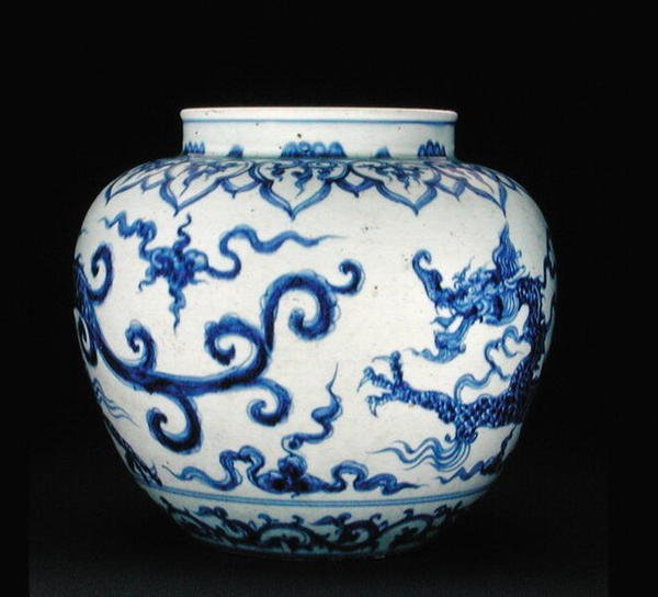 Gömbös tégely festett sárkánnyal (porcelán) (háton) (lásd: 176592) alkotó: Chinese School