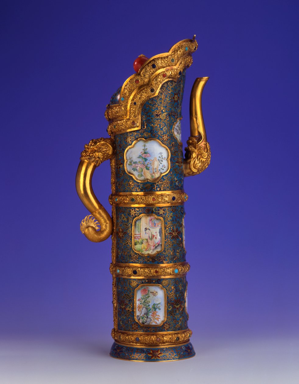 Csodálatos birodalmi arany, cloisonne és pekingi zománcozott kancsó, Duomuhu, Qianlong négykarakteres vésett jelzéssel és korabeli Palotaműhelyek, 1736-1795 alkotó: Chinese School