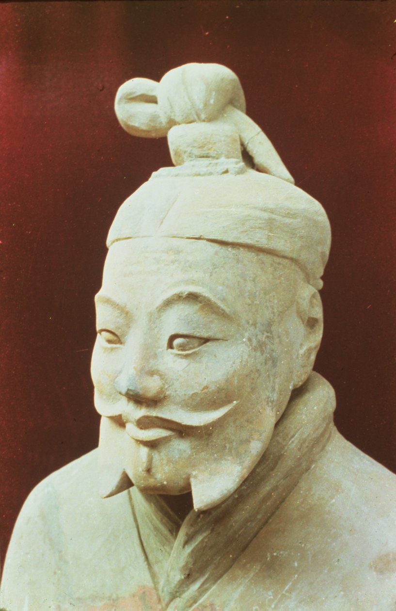 Egy harcos feje, Terrakotta Hadsereg, Qin-dinasztia, ie 210 (részlet) alkotó: Chinese School