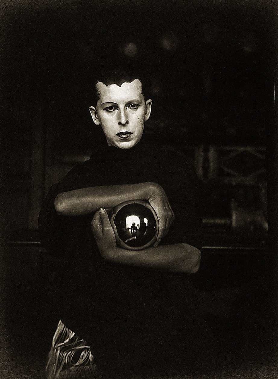 Önarckép, 1927 körül (zselatinos ezüstnyomat) alkotó: Claude Cahun