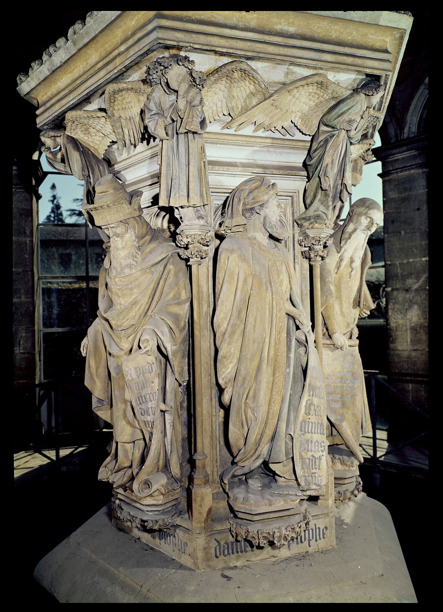 Mózes kútja, a hatszögletű talapzat részlete Dániel (középen) és Zakariás (balra) alakjával 1395-1404 alkotó: Claus and Malouel, Jean Sluter
