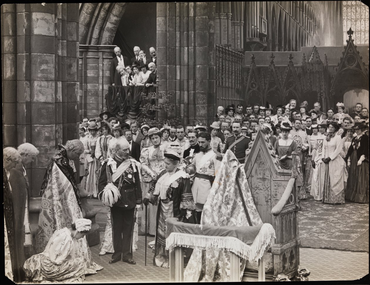 Fénykép a "Sixty Years a Queen" című filmből, 1914 körül (f/w fotó) alkotó: Company Byron